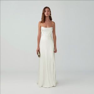 Fame and partners dress. Sizing and color in slide